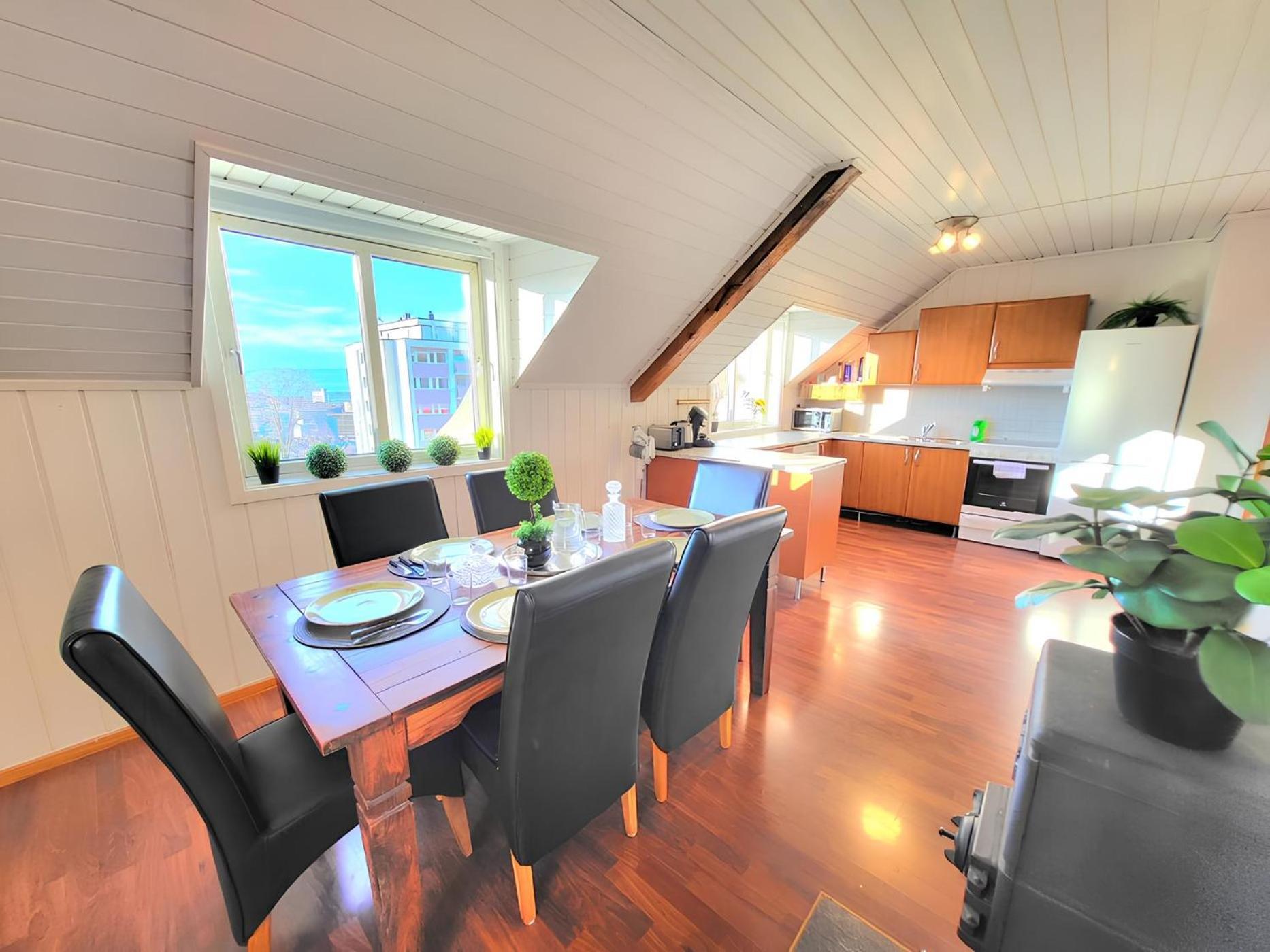 Sunset Penthouse, Fjord View & Parking Leilighet Trondheim Eksteriør bilde