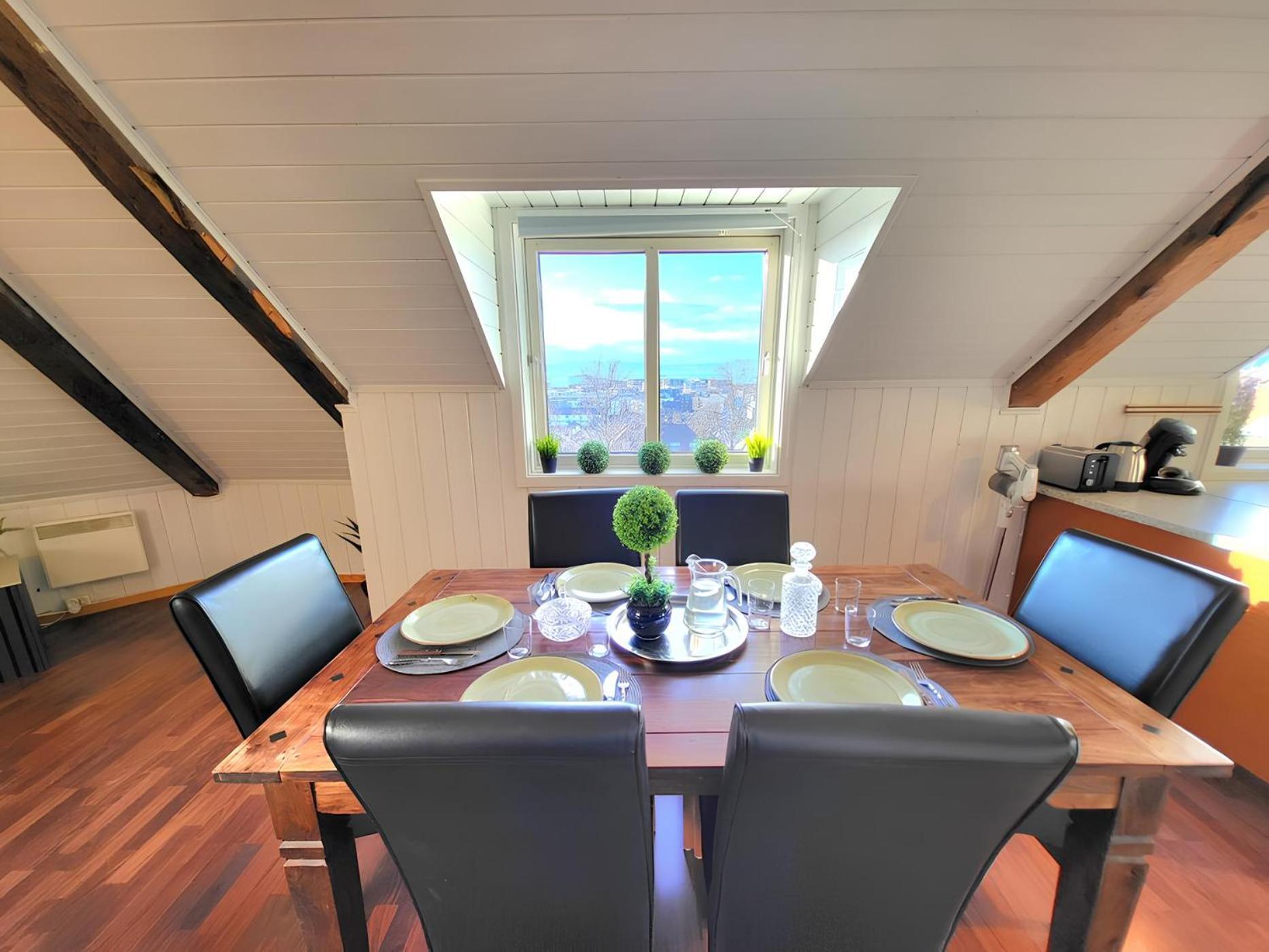 Sunset Penthouse, Fjord View & Parking Leilighet Trondheim Eksteriør bilde